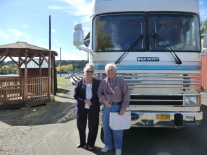 Betty-&-Don-Dennis-(2)