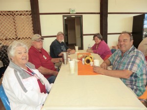 Carol-&-Nelson-Majors,-Dave-&-Doreen-Walker-&-Paul-Tappero